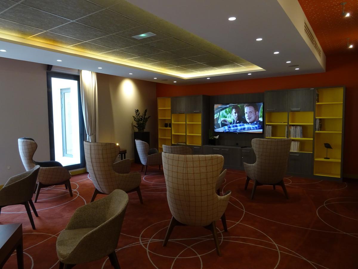 Aparthotel Domitys L'Art Du Temps Besançon Exteriér fotografie