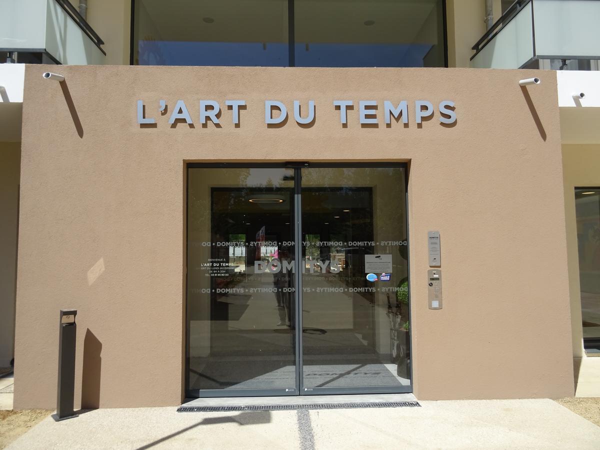 Aparthotel Domitys L'Art Du Temps Besançon Exteriér fotografie