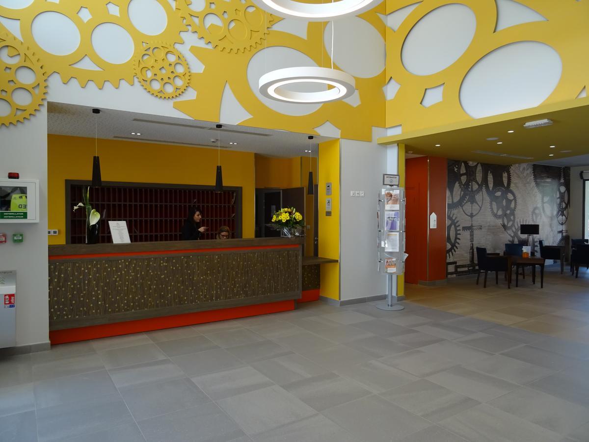 Aparthotel Domitys L'Art Du Temps Besançon Exteriér fotografie